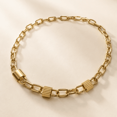 Stella Necklace
