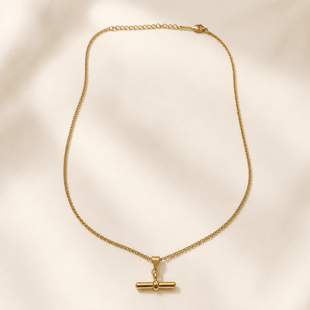 Eloise T-Bar Necklace